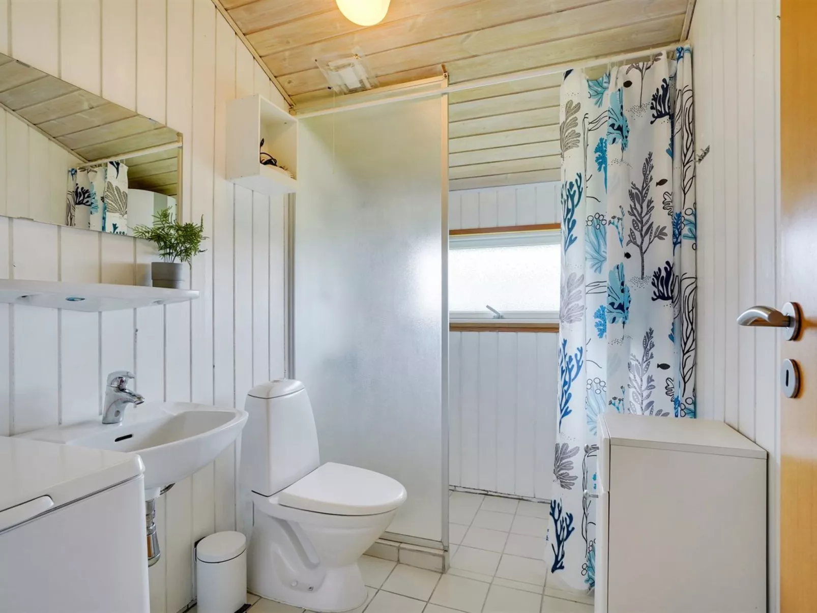 "Joern" - 300m from the sea-Inside