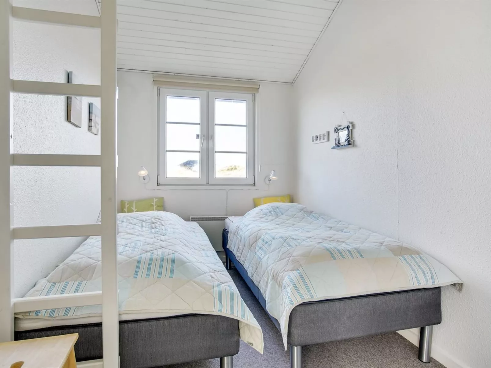 "Zaharinka" - 300m from the sea-Inside