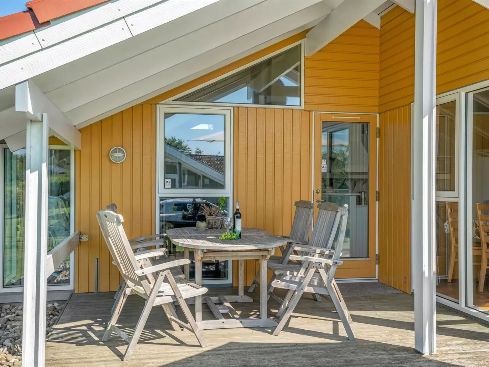 "Susse" - 400m to the fjord-Outside