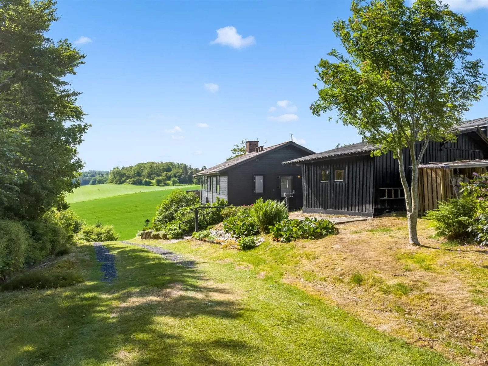 "Imgert" - 300m to the fjord-Outside