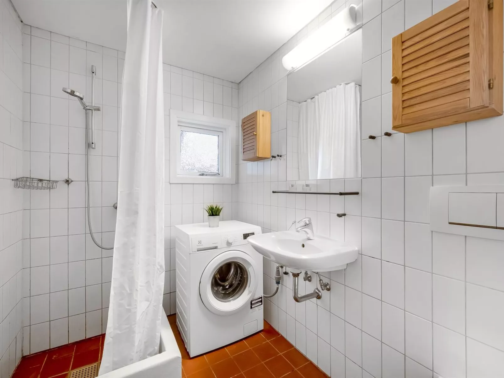 "Odmar" - 300m from the sea-Inside