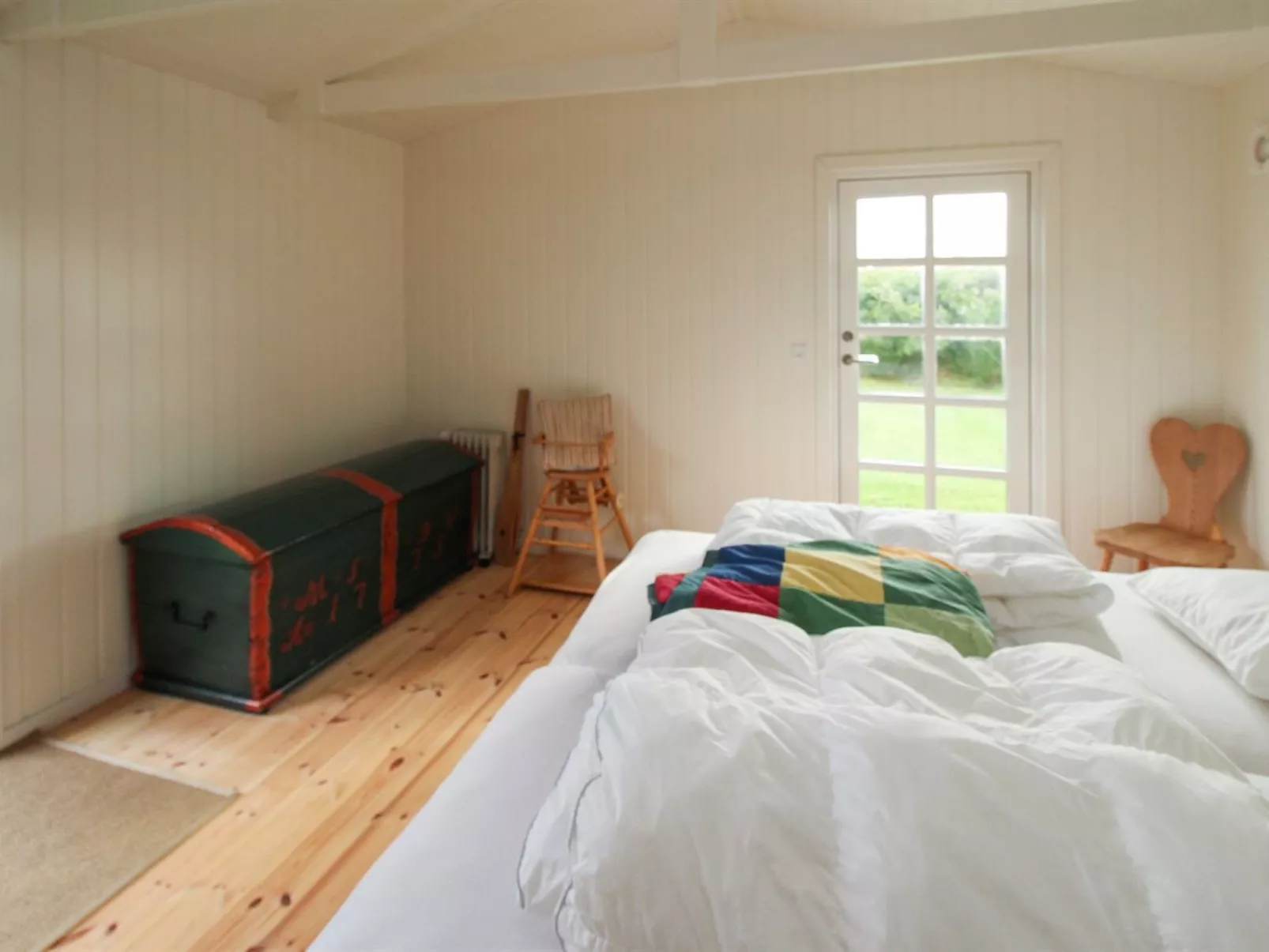 "Jenson" - 75m from the sea-Inside