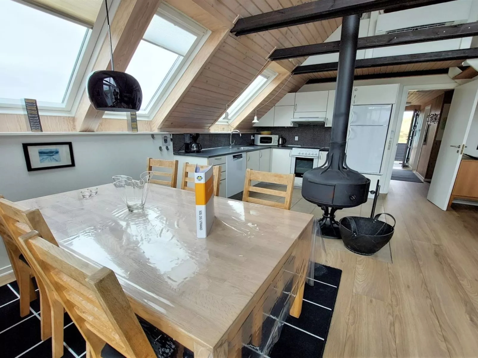 "Armelle" -  from the sea-Dedans