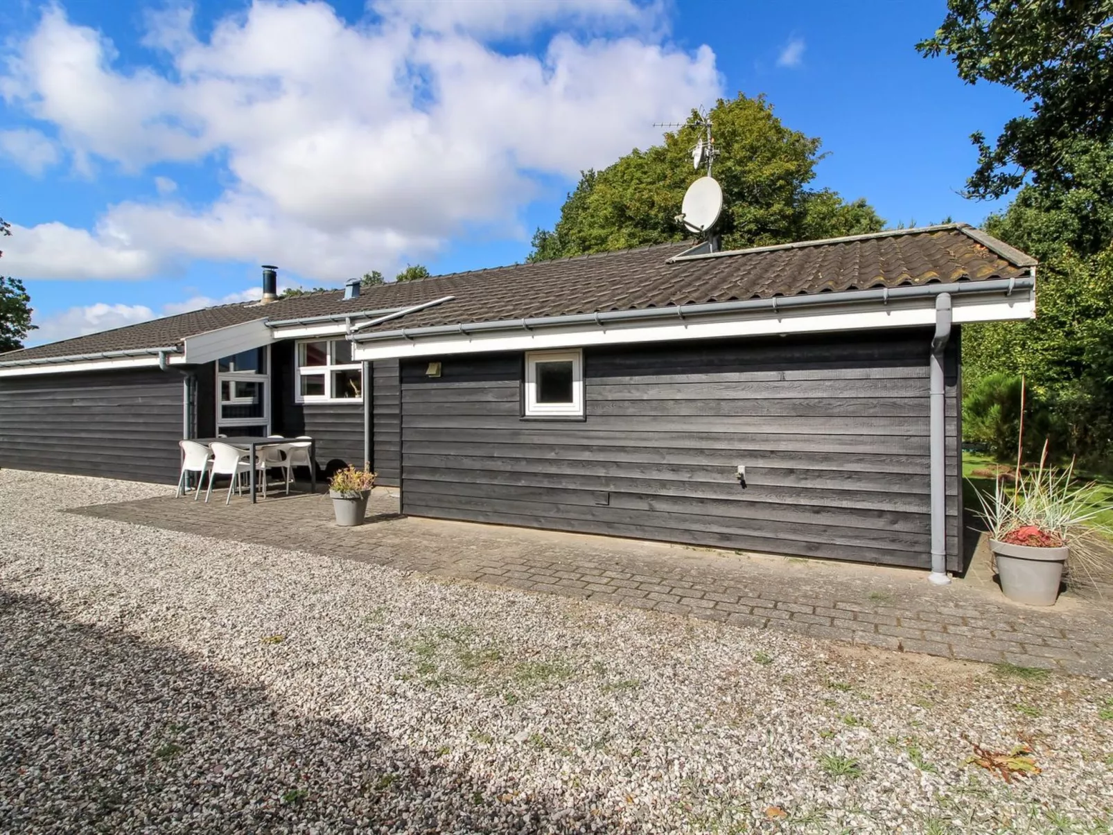 "Swale" - 500m from the sea-Draußen