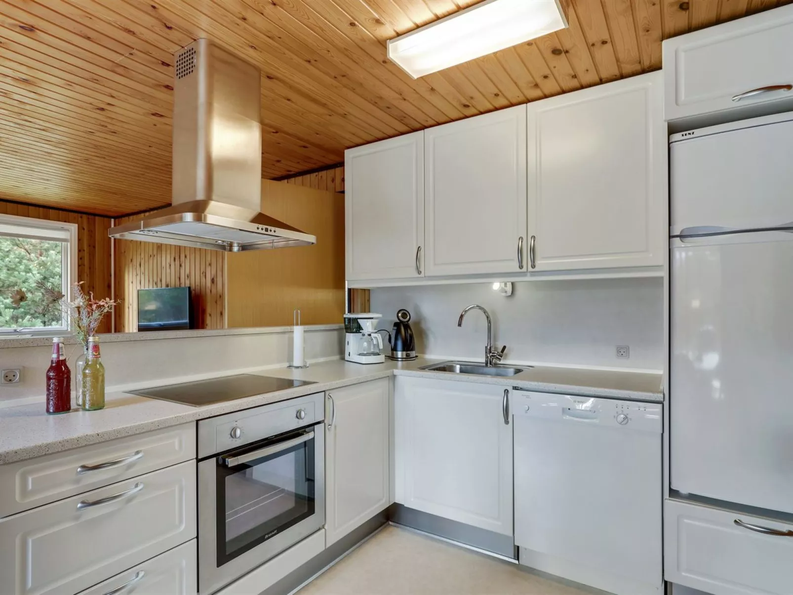 "Gerty" - 300m from the sea-Inside