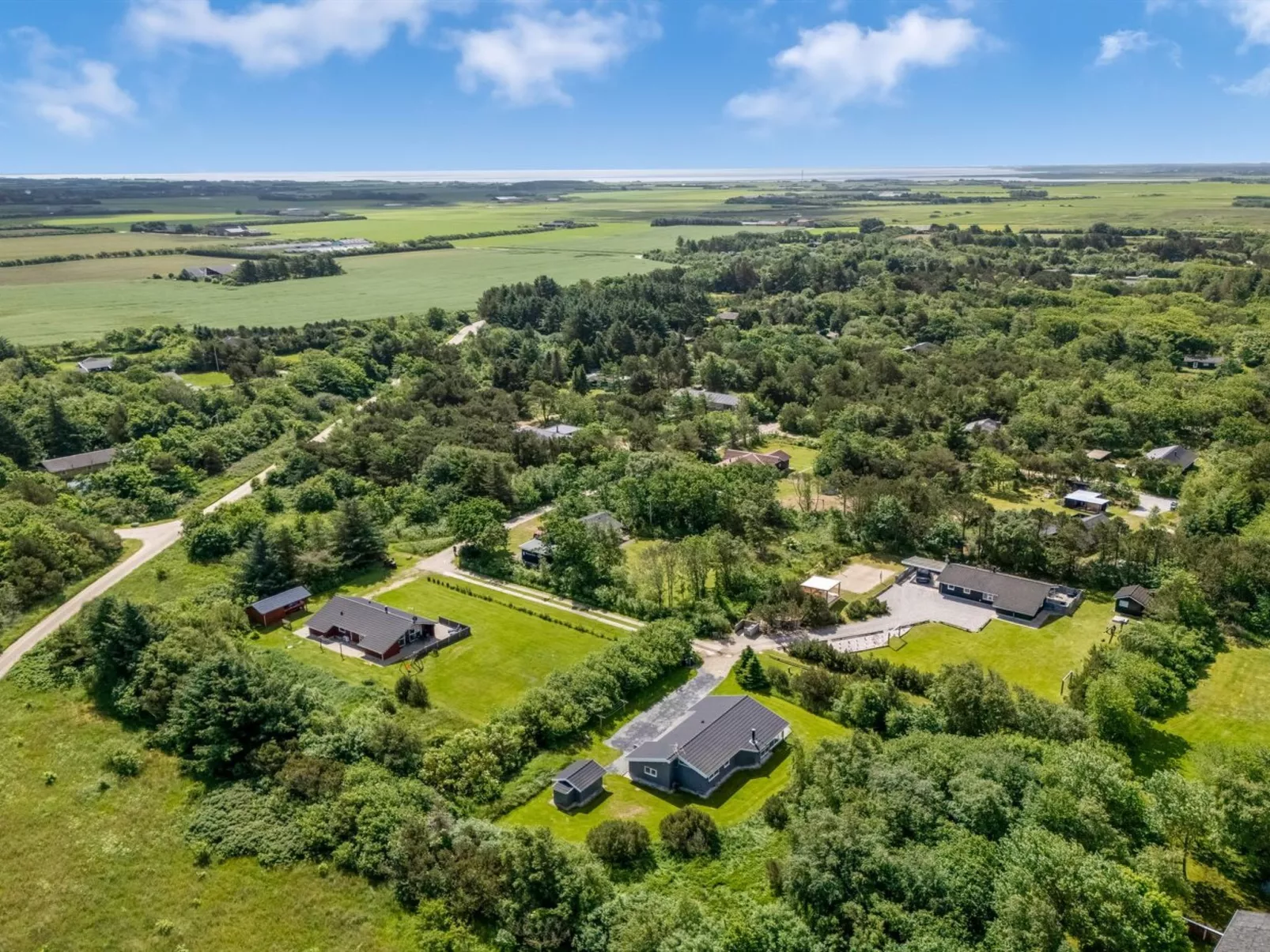 "Karlsefni" - 600m to the fjord-Outside