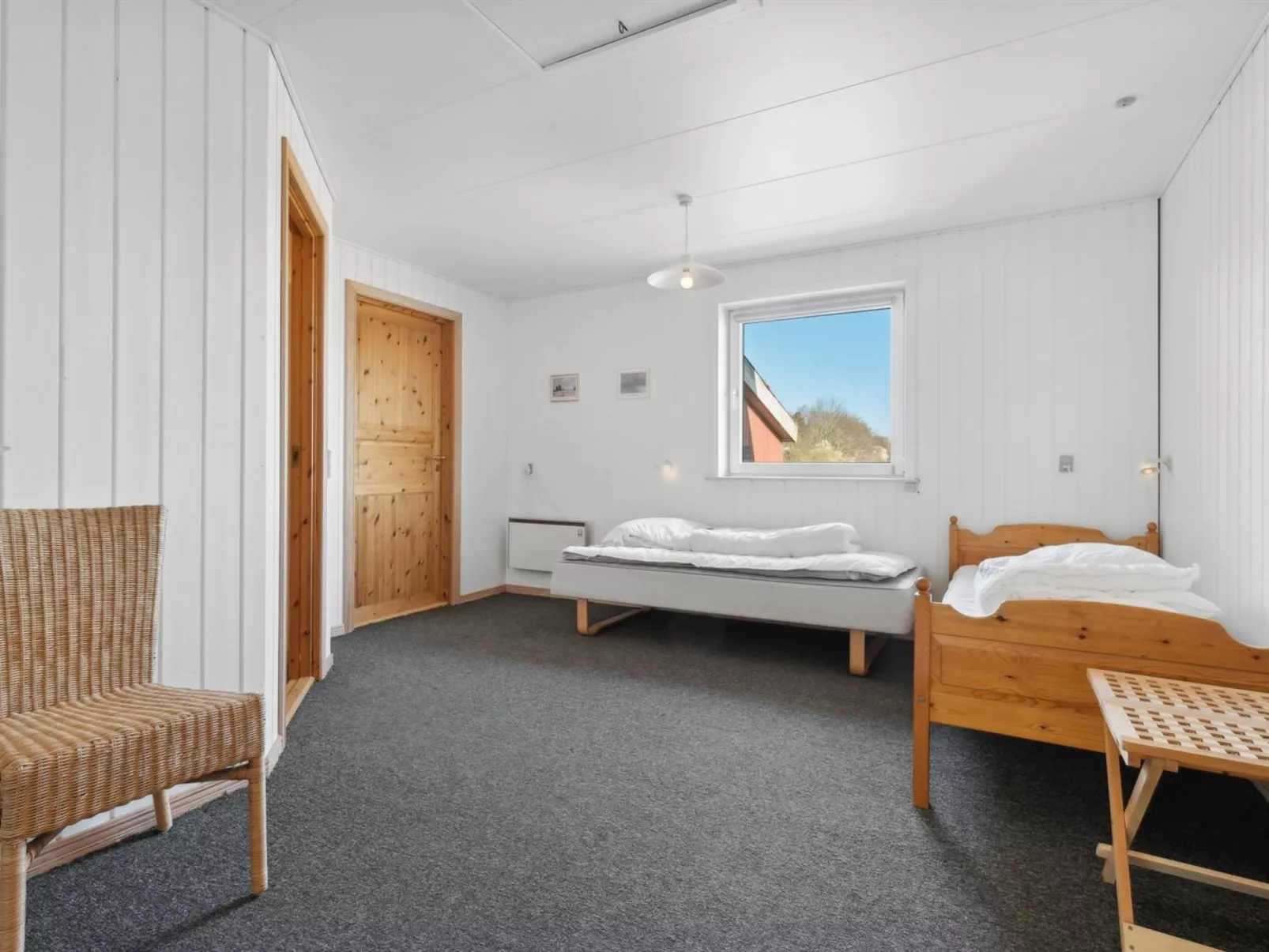 "Alvira" - 8km to the fjord-Inside