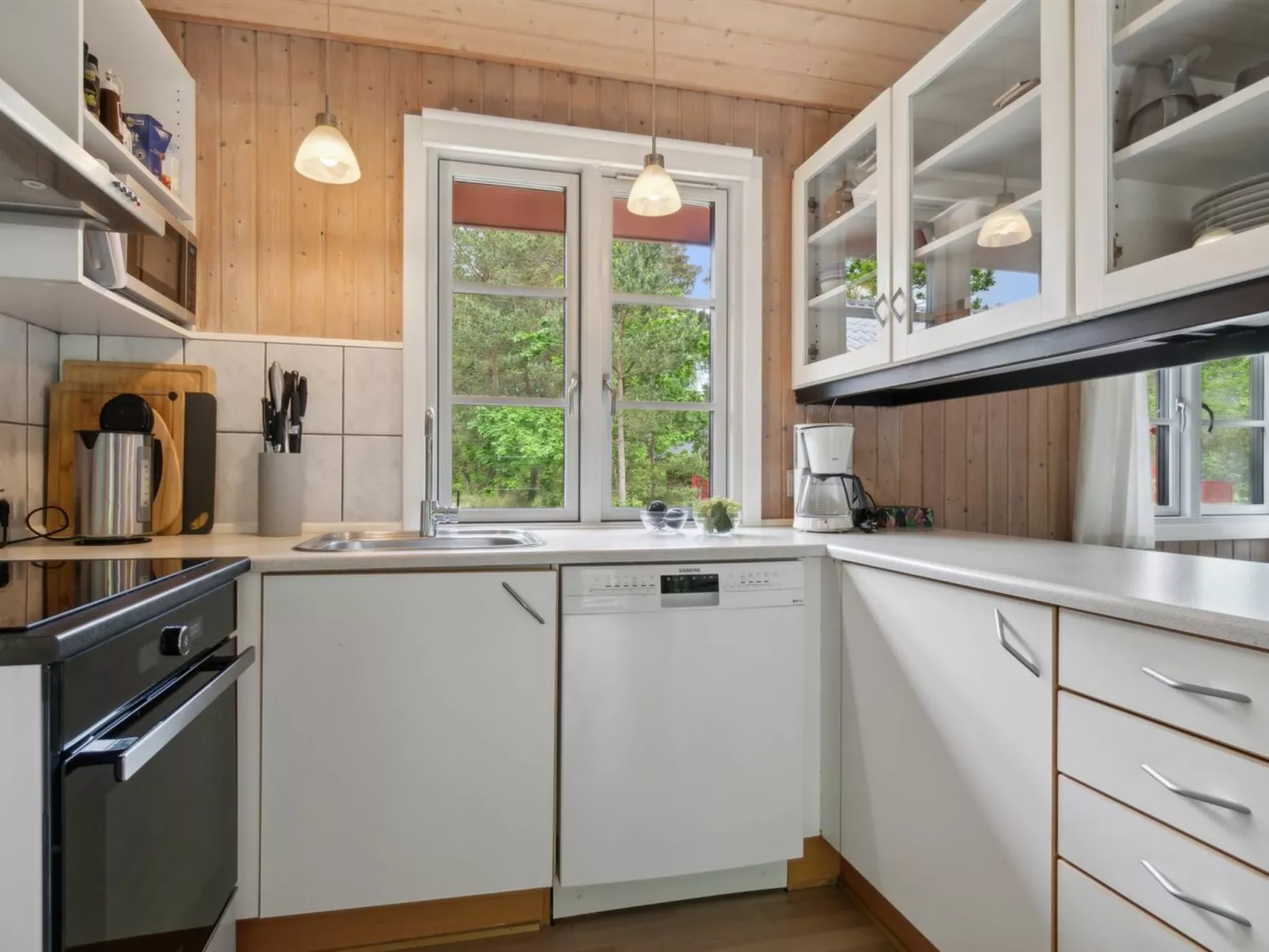 "Patti" - 150m from the sea-Inside