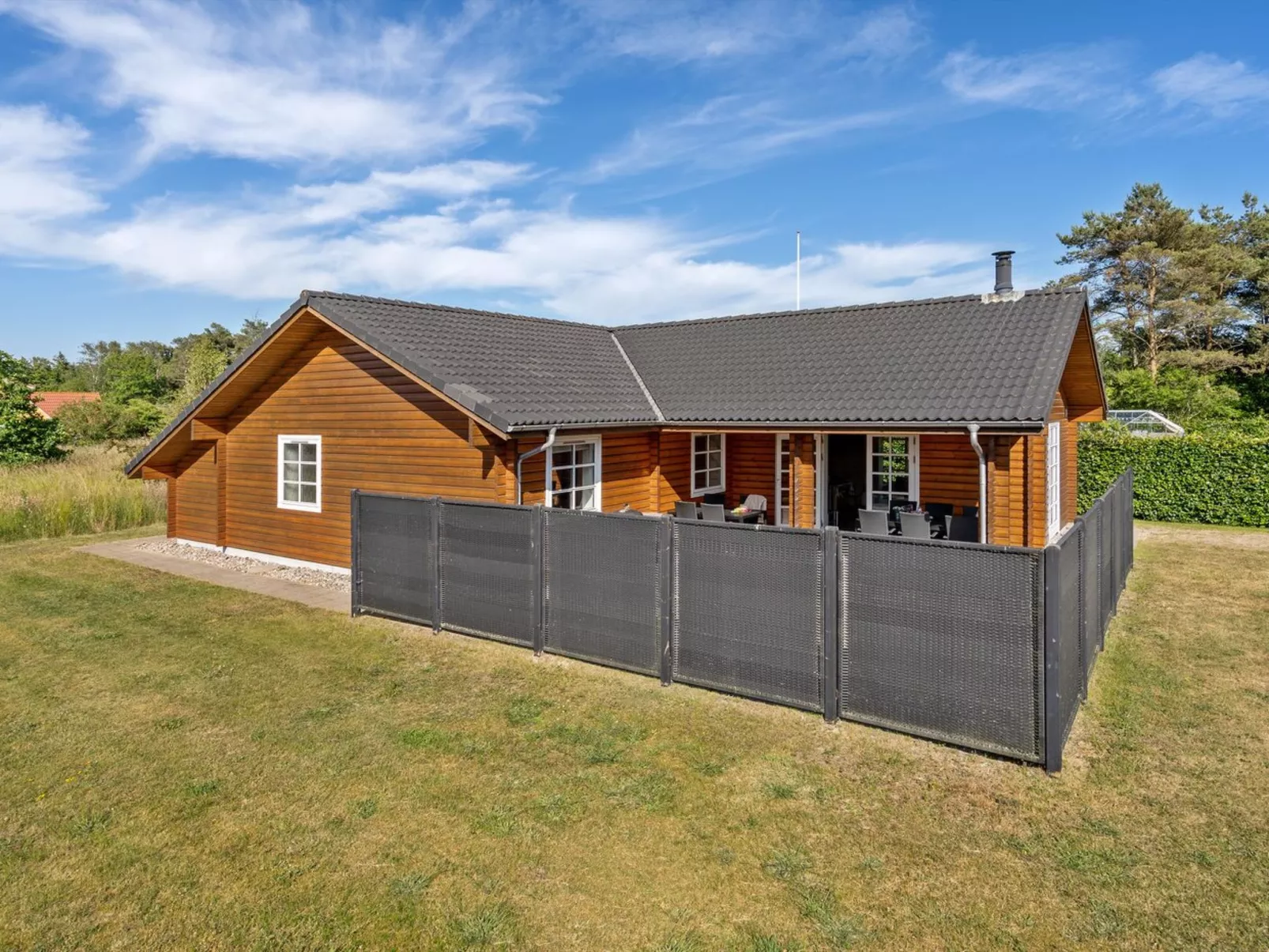 "Brigitta" - 1.5km from the sea-Outside