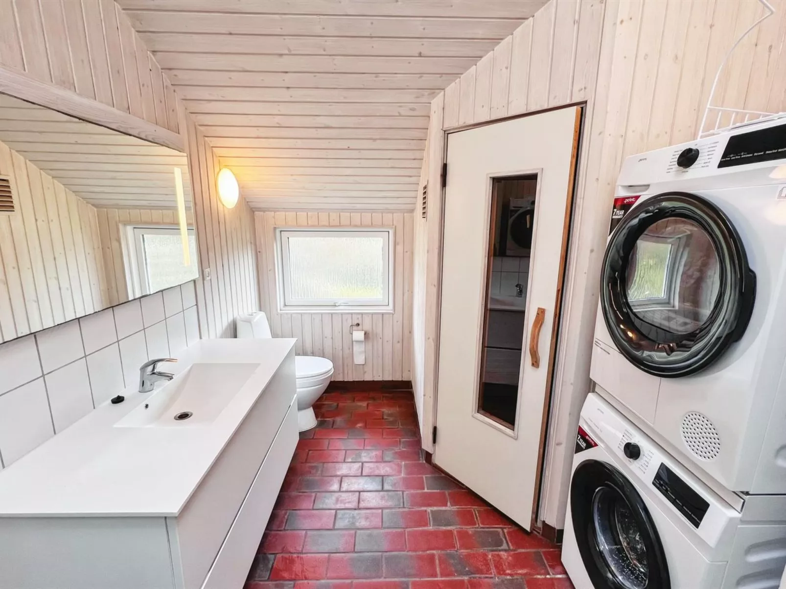 "Elisabeth" - 400m from the sea-Dedans