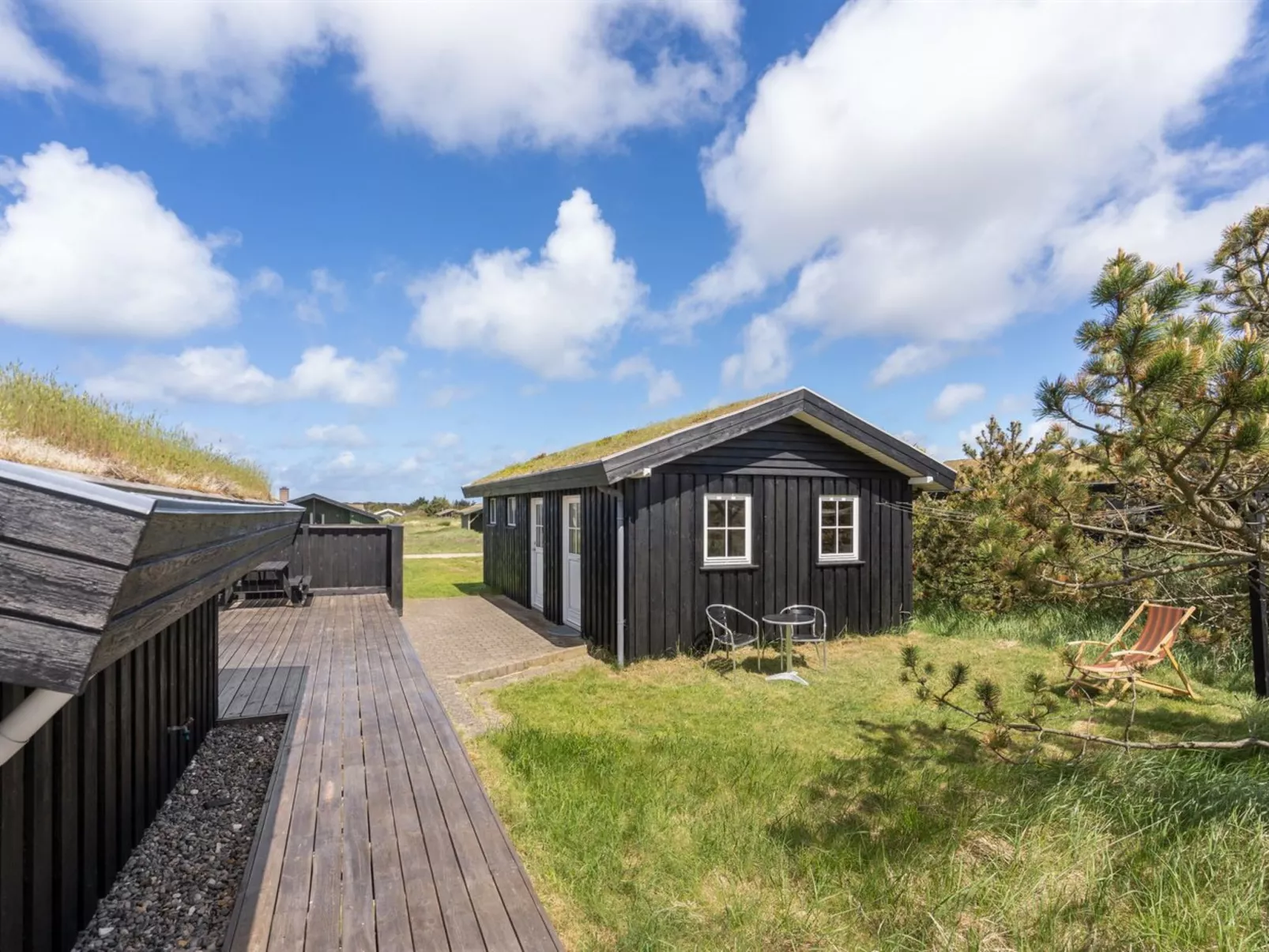 "Driss" - 500m from the sea-Outside