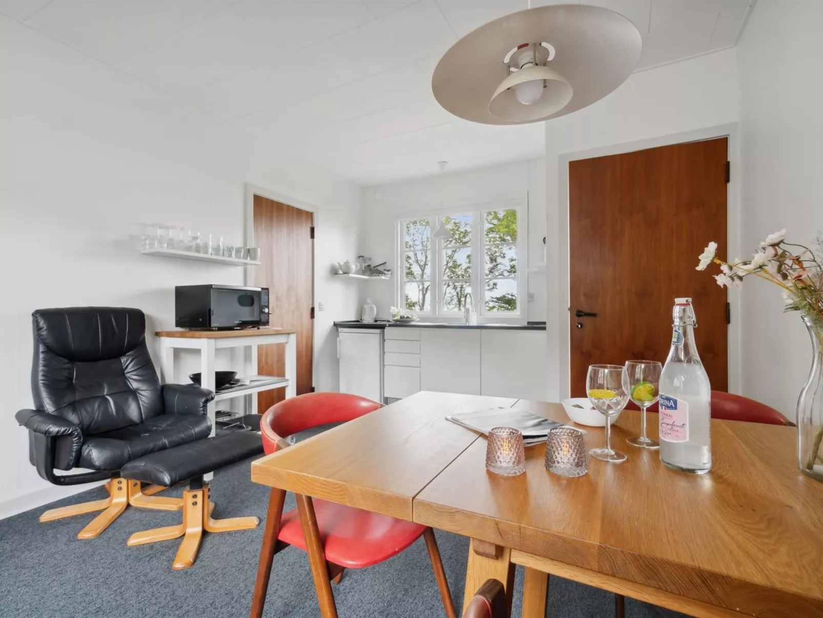 "Zina" - 25m from the sea-Drinnen