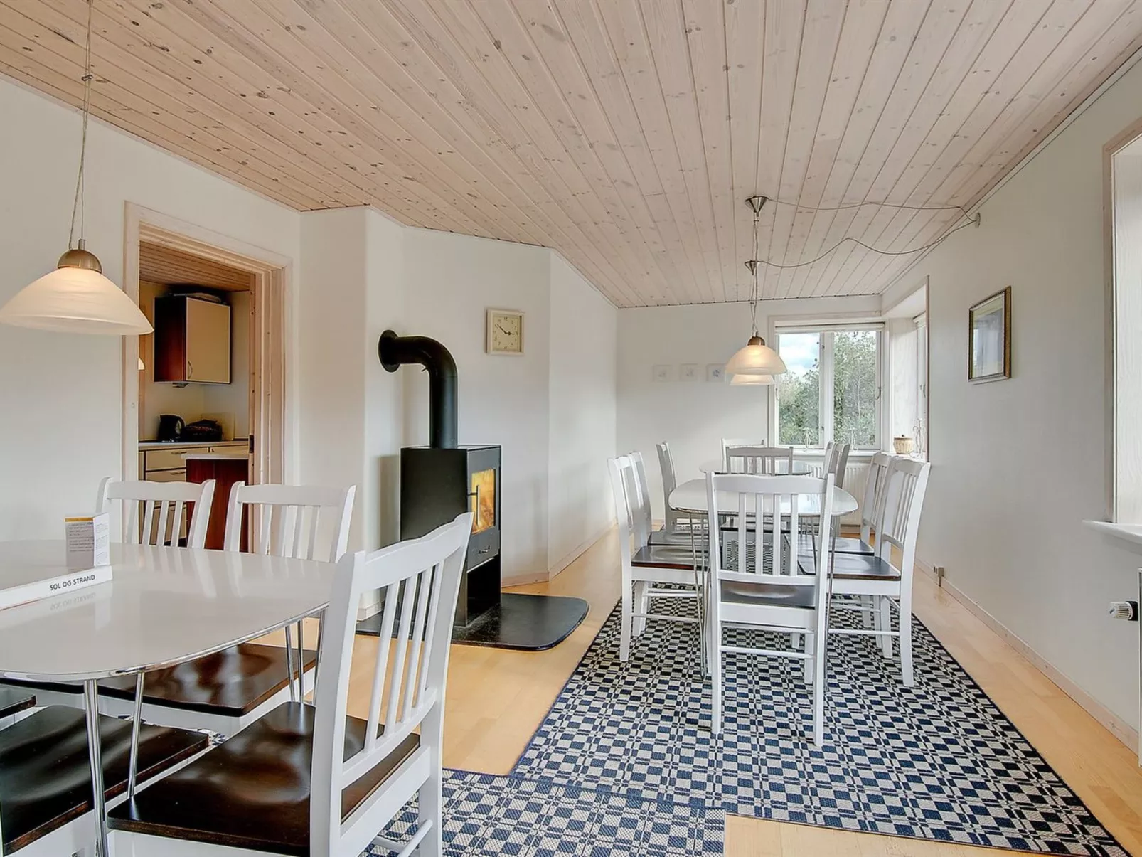 "Etta" - 957m from the sea-Inside