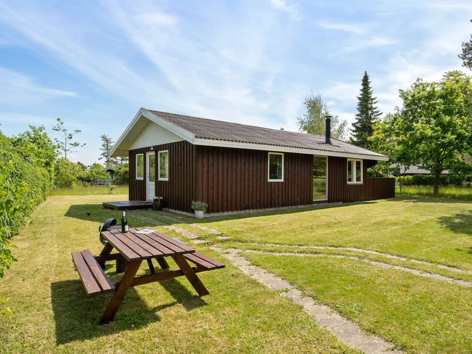 "Soraya" - 700m to the fjord-Outside