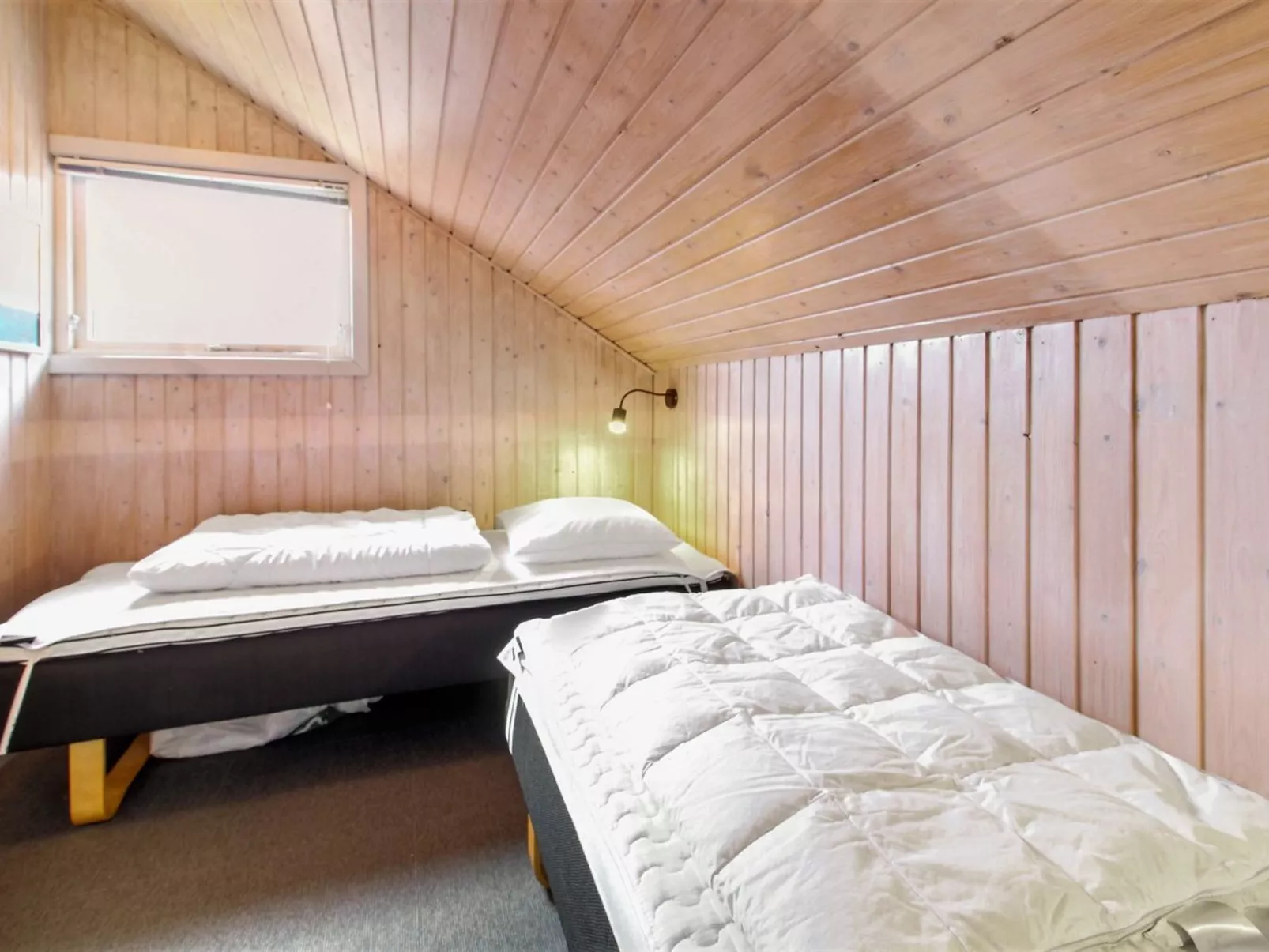 "Josie" - 200m from the sea-Drinnen