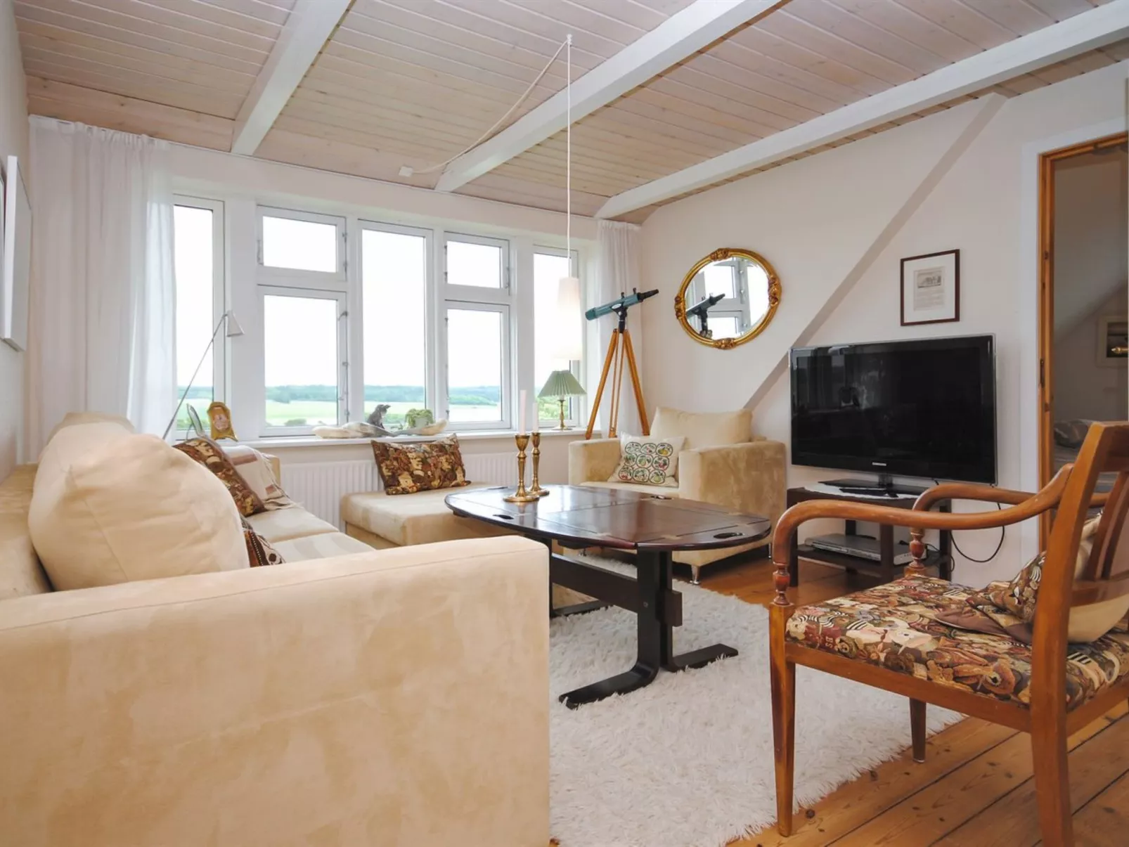 "Ludovic" - 7km from the sea-Inside