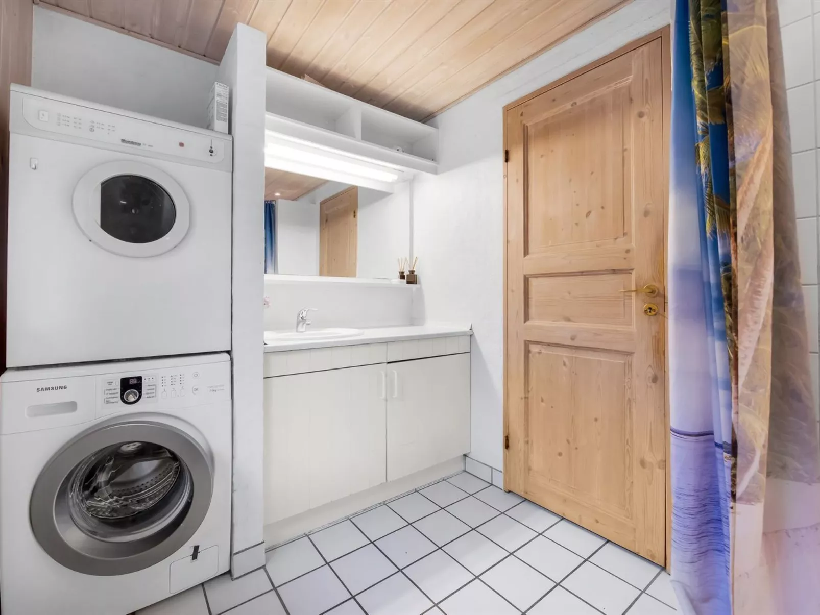 "Tuula" - 1.1km from the sea-Dedans