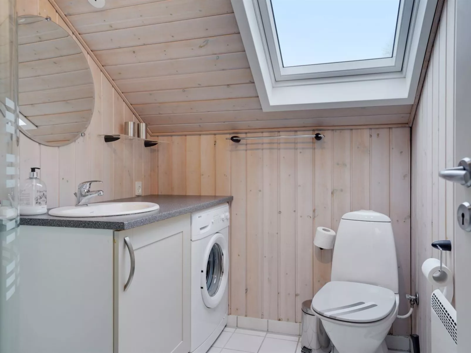 "Anninka" - 28km from the sea-Dedans