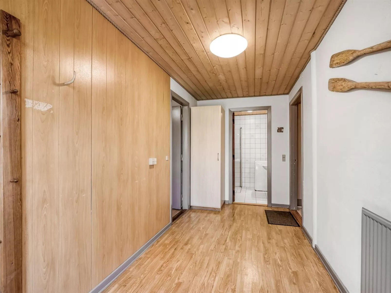 "Evina" - 17km to the fjord-Inside