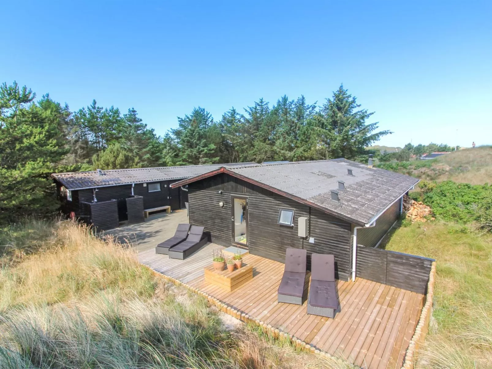 "Druscilla" - 650m from the sea-Draußen