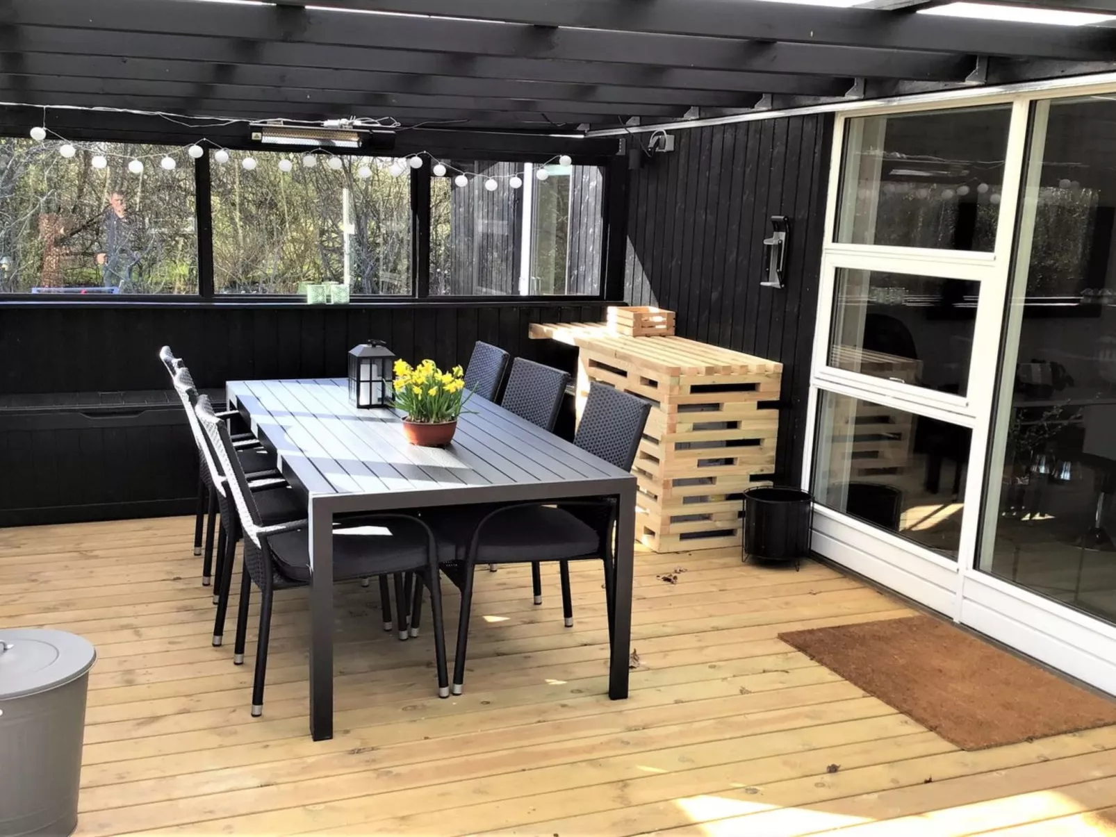 "Gustaf" - 400m to the fjord-Dehors