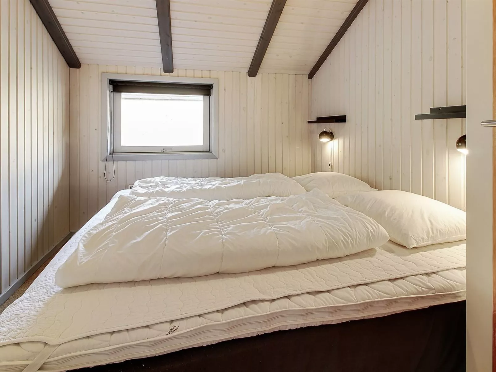 "Igilfar" - 700m from the sea-Inside