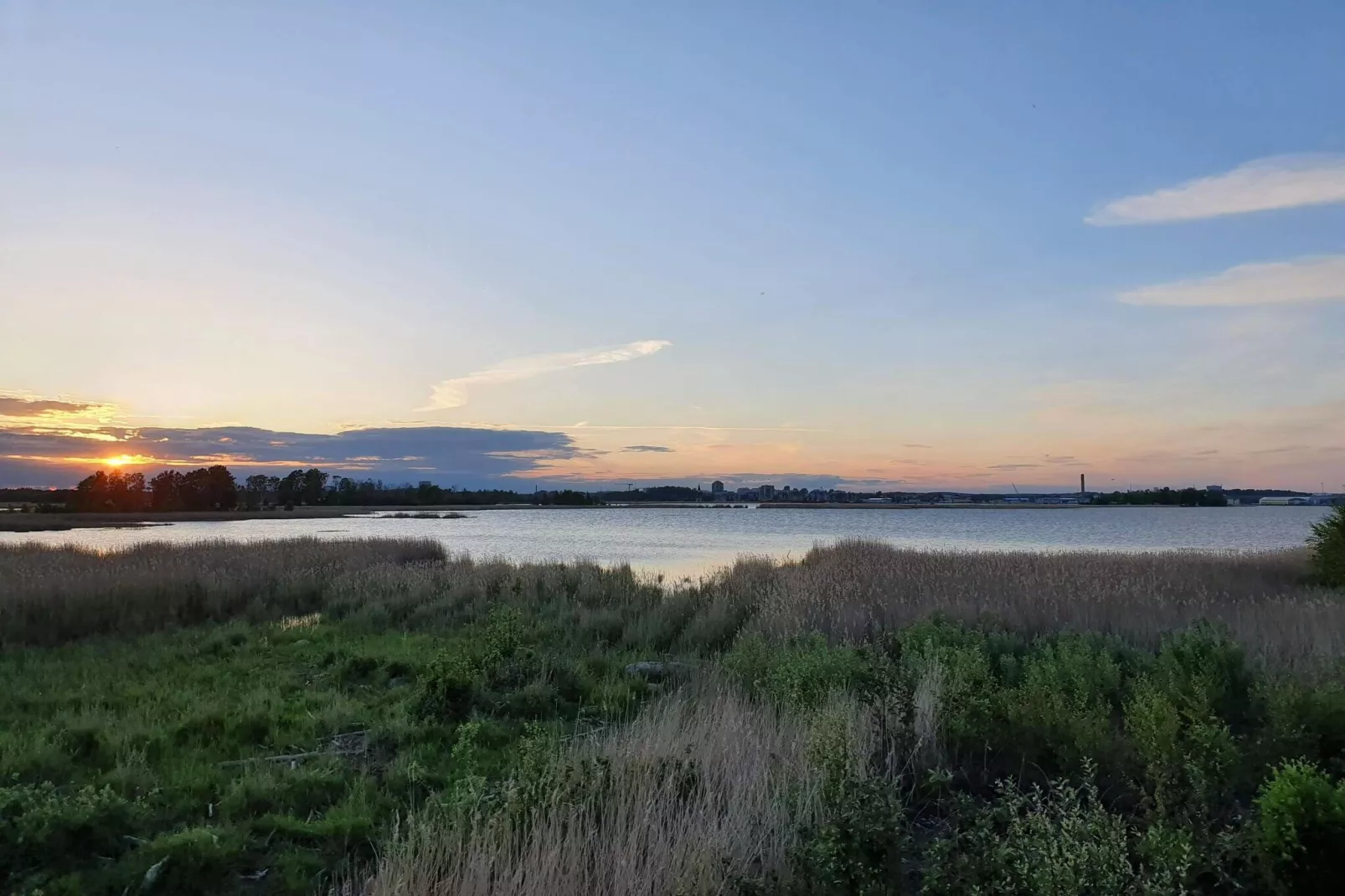 Maison de vacances pour 6 a HAMMARÖ-By Traum-Vue sur l'eau
