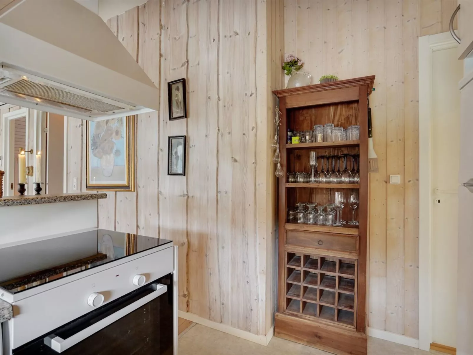 "Varpu" - 1.6km from the sea-Drinnen