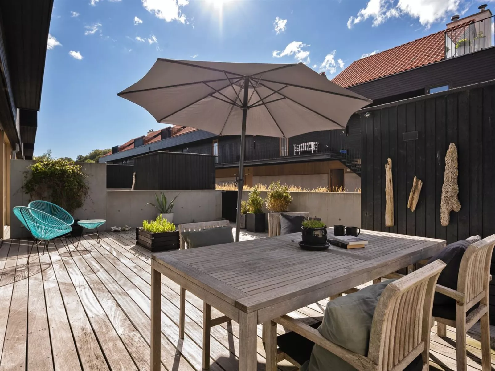 "Heigo" - 25m from the sea-Draußen