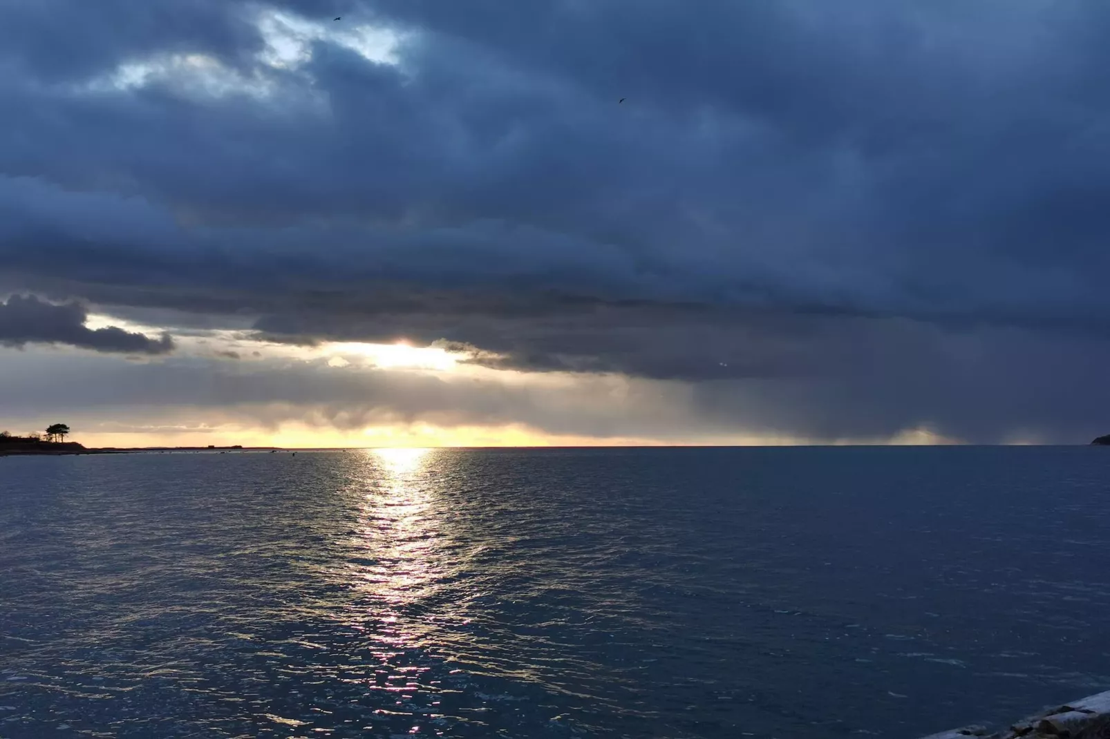 Retraite en bord de mer avec sauna -- By Traum Ferienwohnungen-Vue sur l'eau