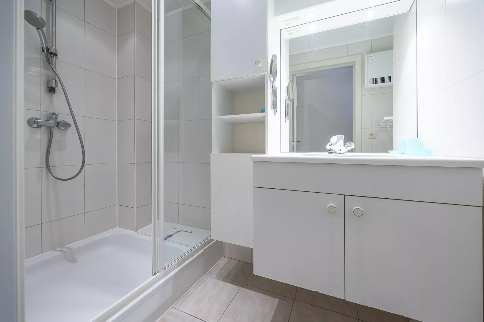 Bella Vista 0401-Salle de bain