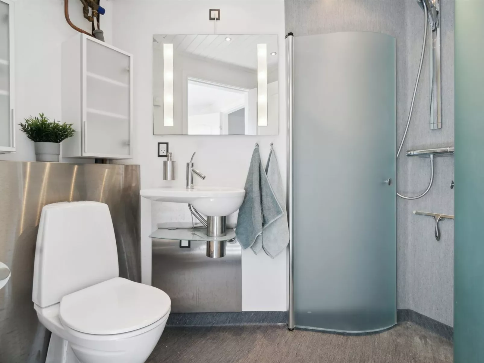 "Dagne" - 400m from the sea-Dedans