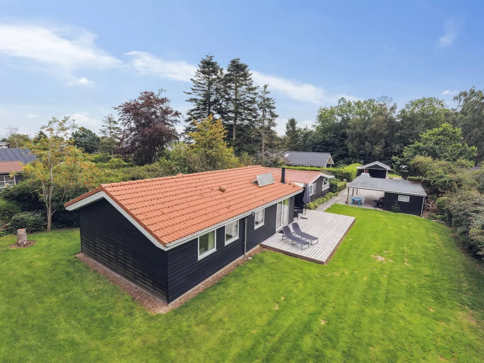 "Rikus" - 300m from the sea-Draußen