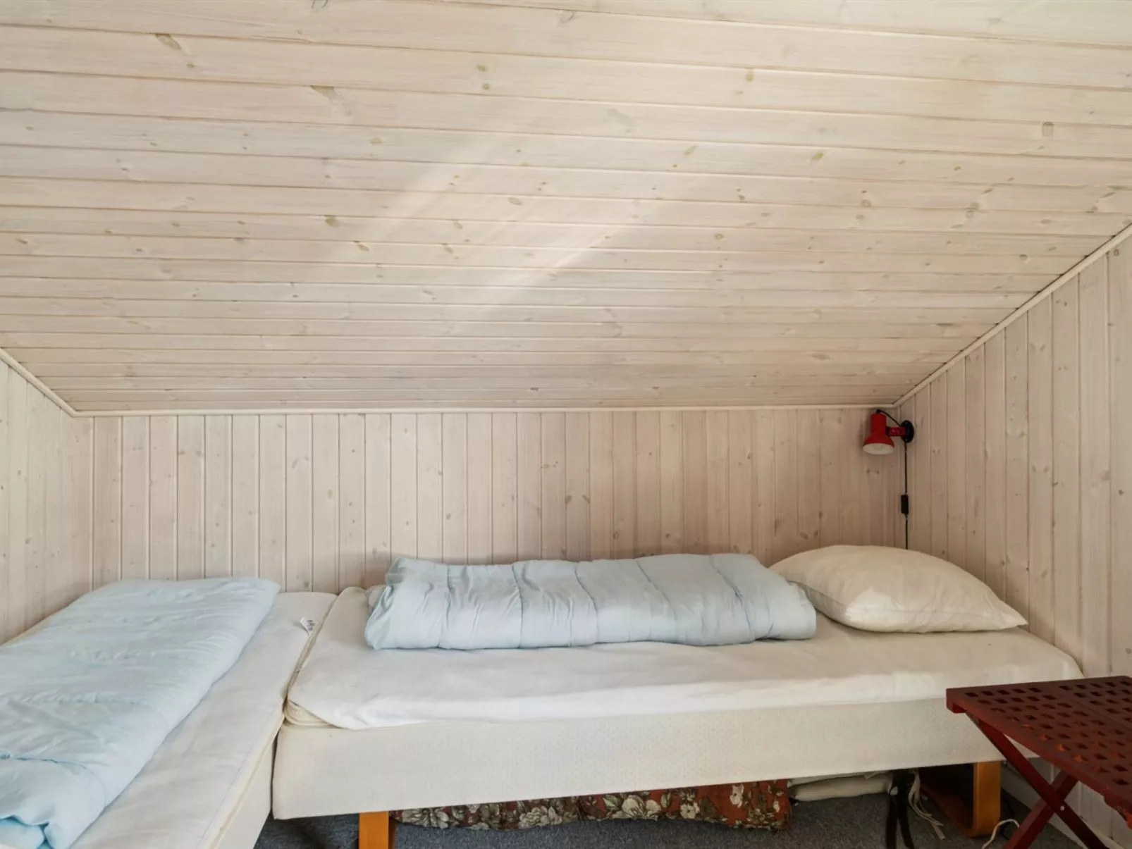 "Thrym" - 200m from the sea-Inside