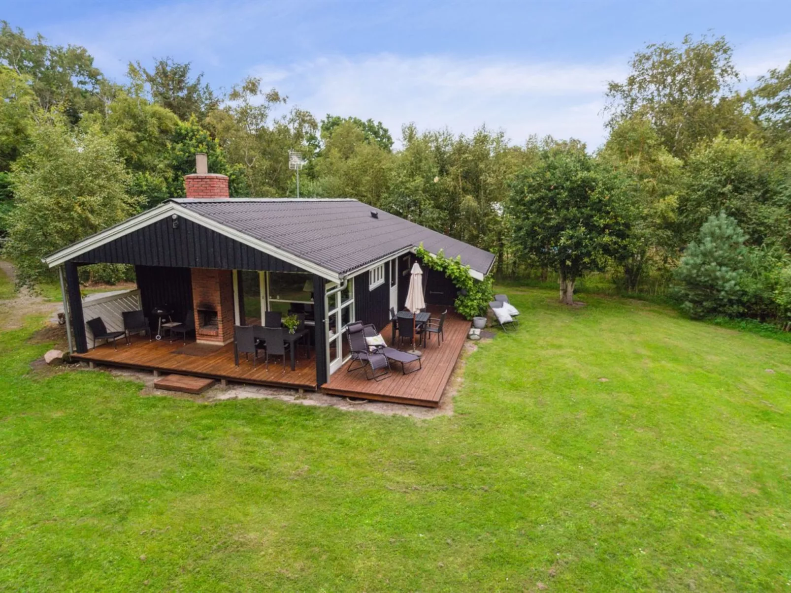 "Alkmar" -  from the sea-Outside