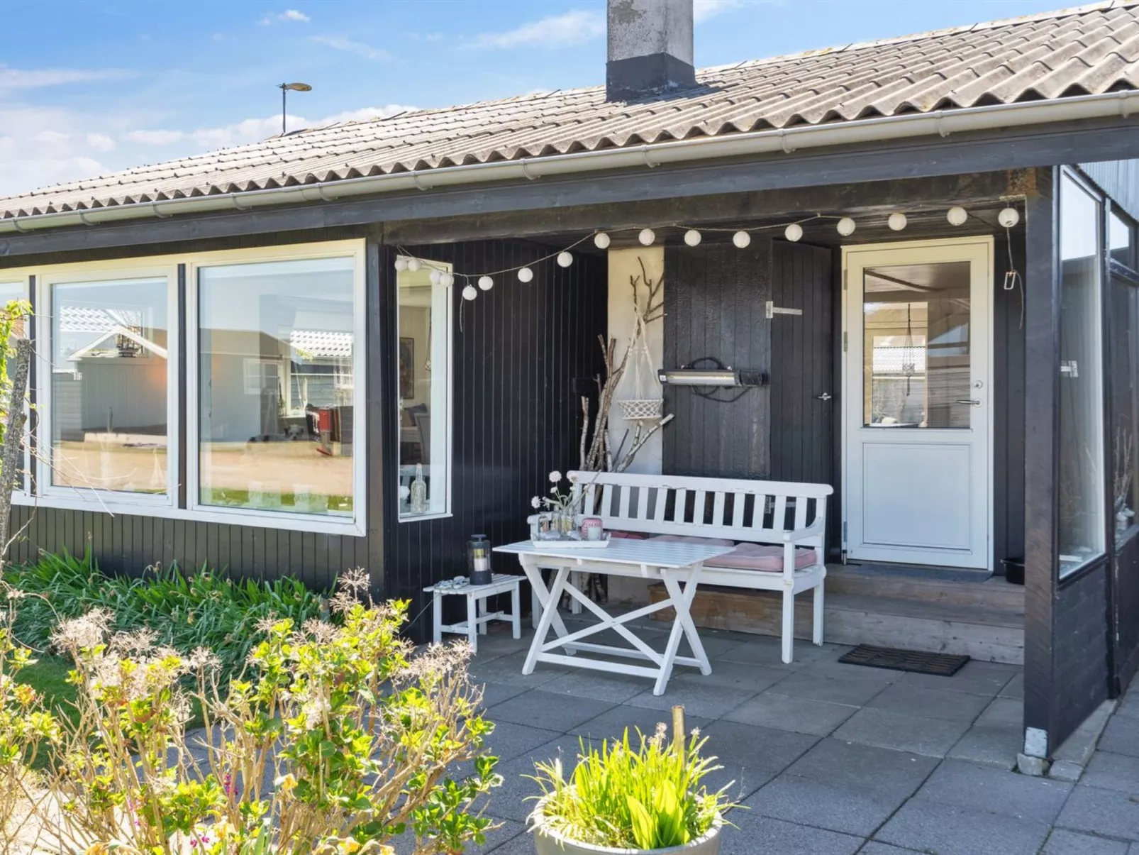 "Elisabeta" - 60m from the sea-Outside