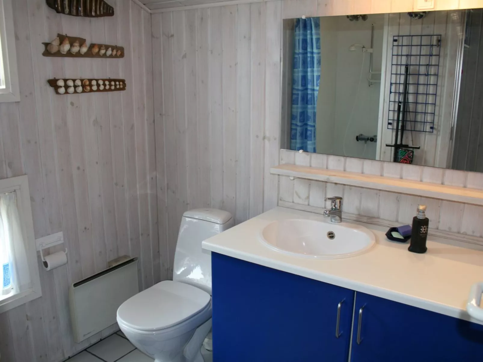 "Tonna" - 1km from the sea-Dedans