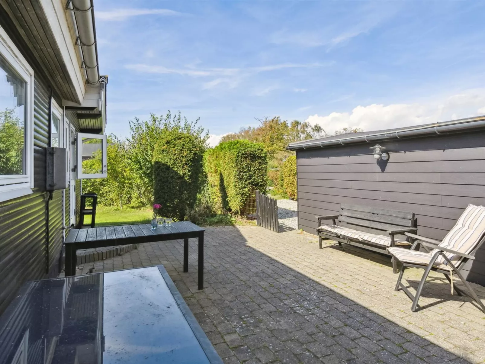 "Imma" -  from the sea-Dehors