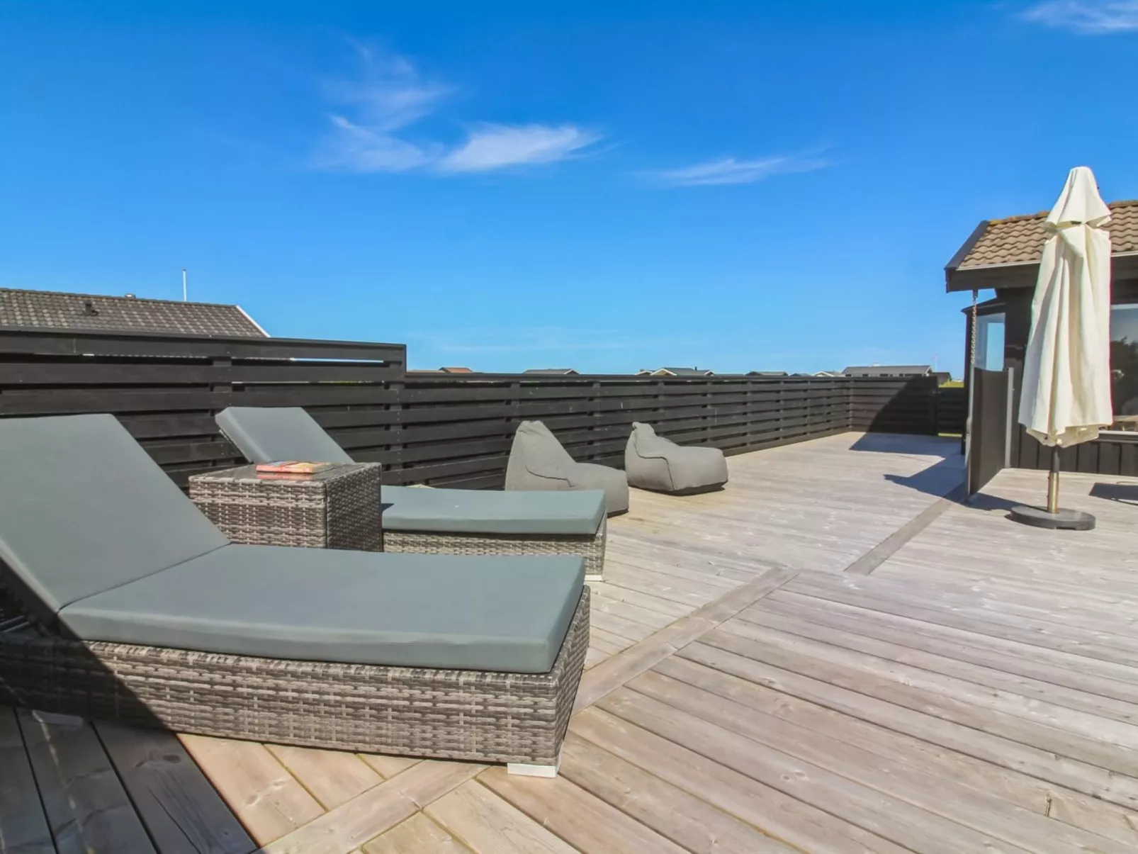 "Frederik" - 250m from the sea-Outside