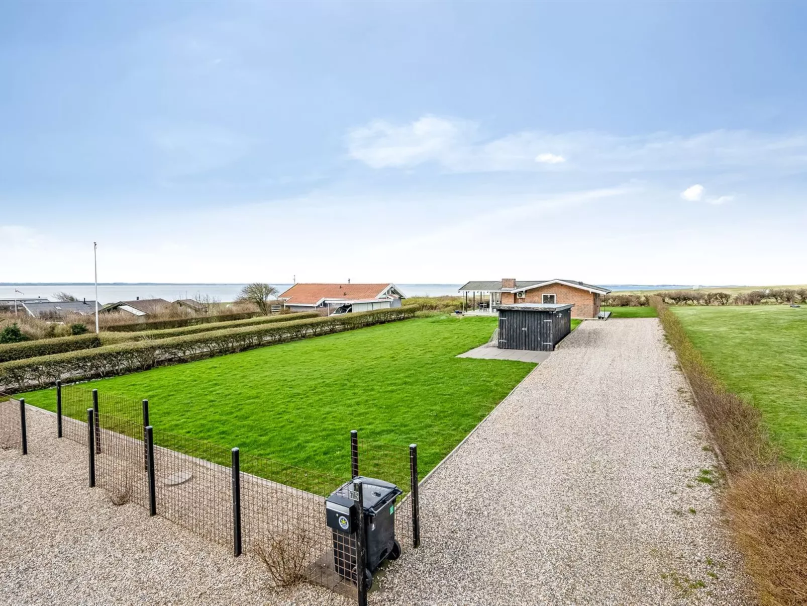 "Kirsa" - 200m to the fjord-Dehors