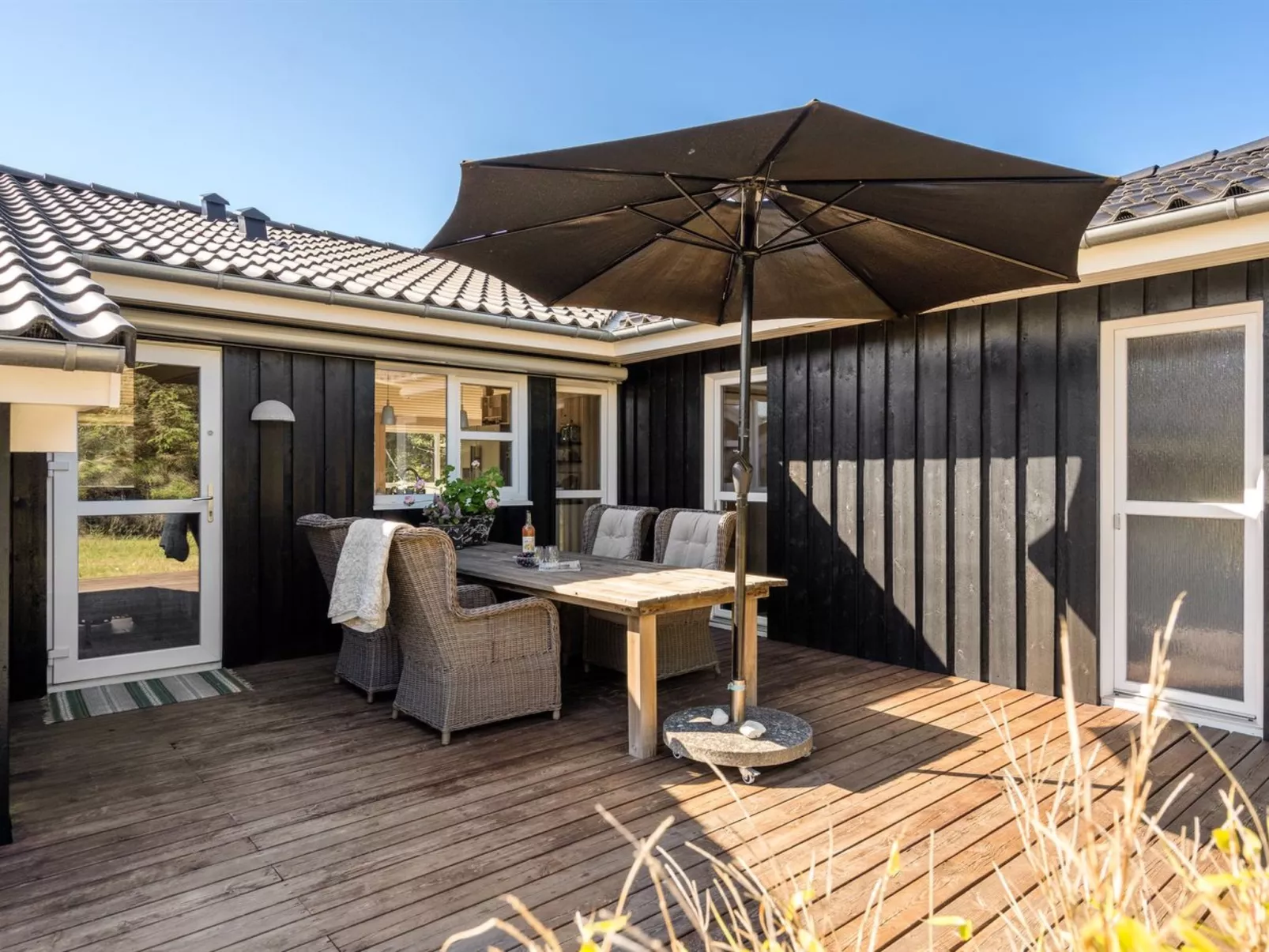 "Gun" - 450m from the sea-Dehors