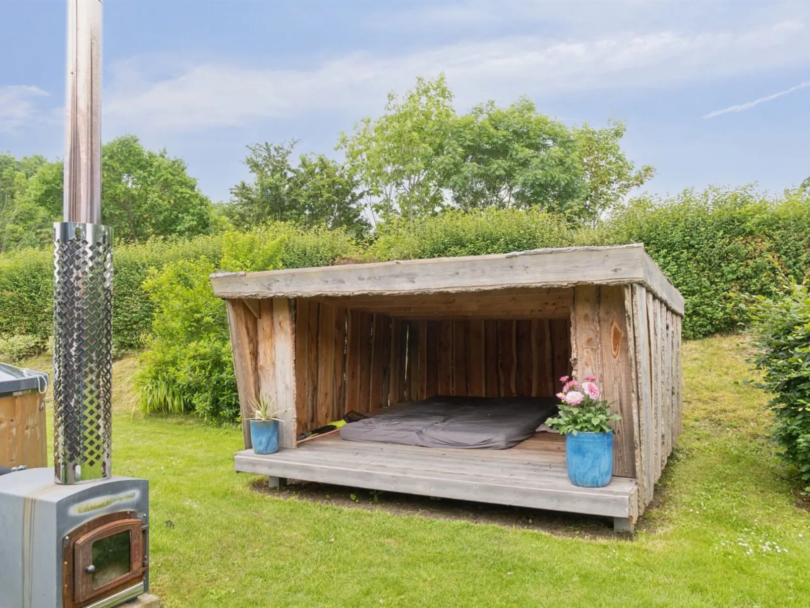 "Alpa" - 600m from the sea-Draußen