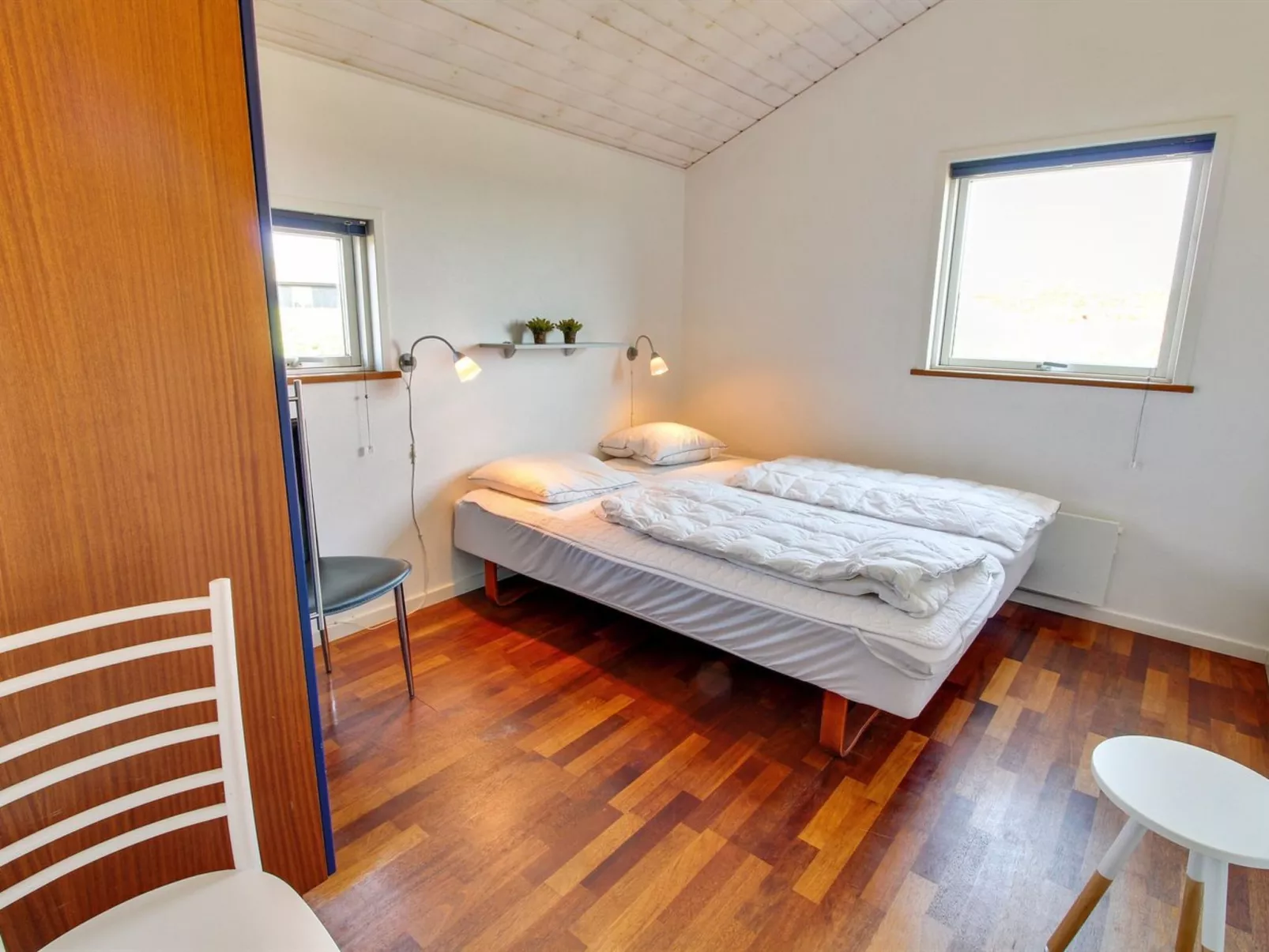 "Thrugils" - 800m from the sea-Inside