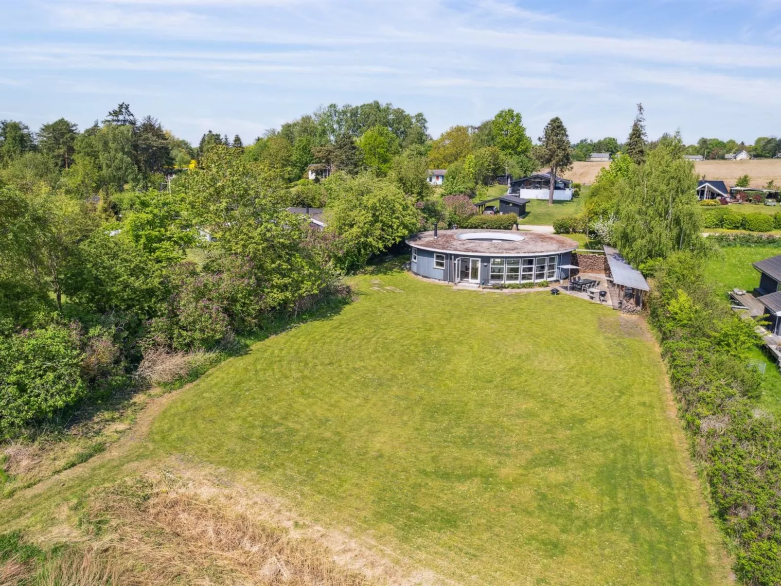 "Vemund" - 100m to the fjord-Draußen