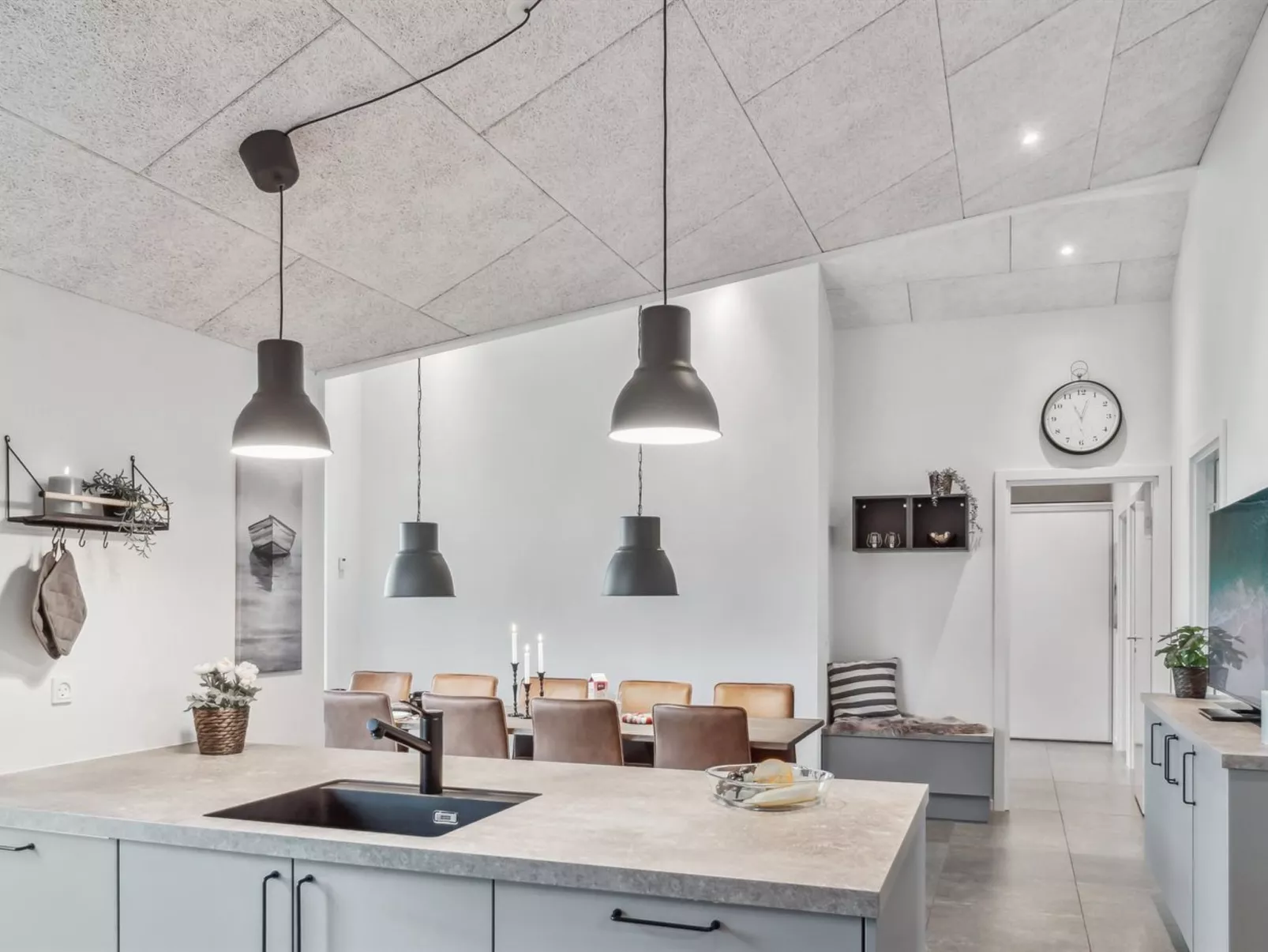 "Clare" - 100m from the sea-Drinnen