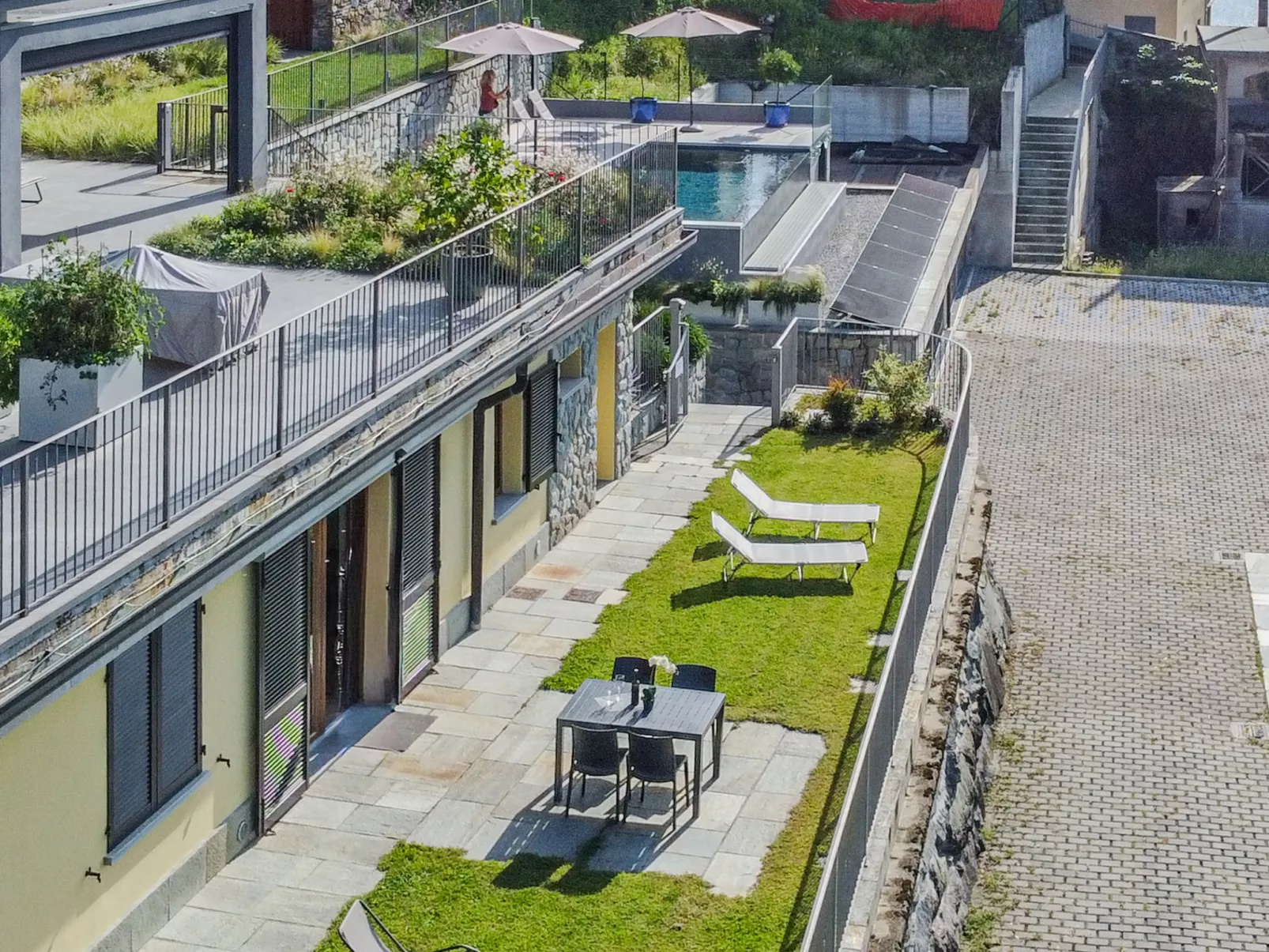 La Terrazza sul Lago-Outside