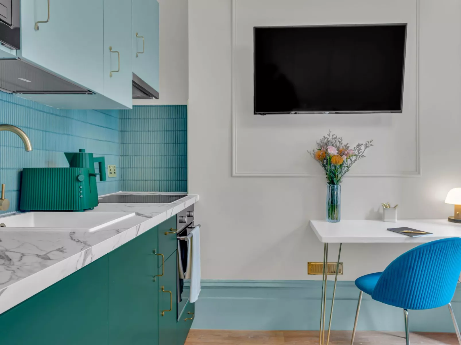 Kensington Studio-Inside