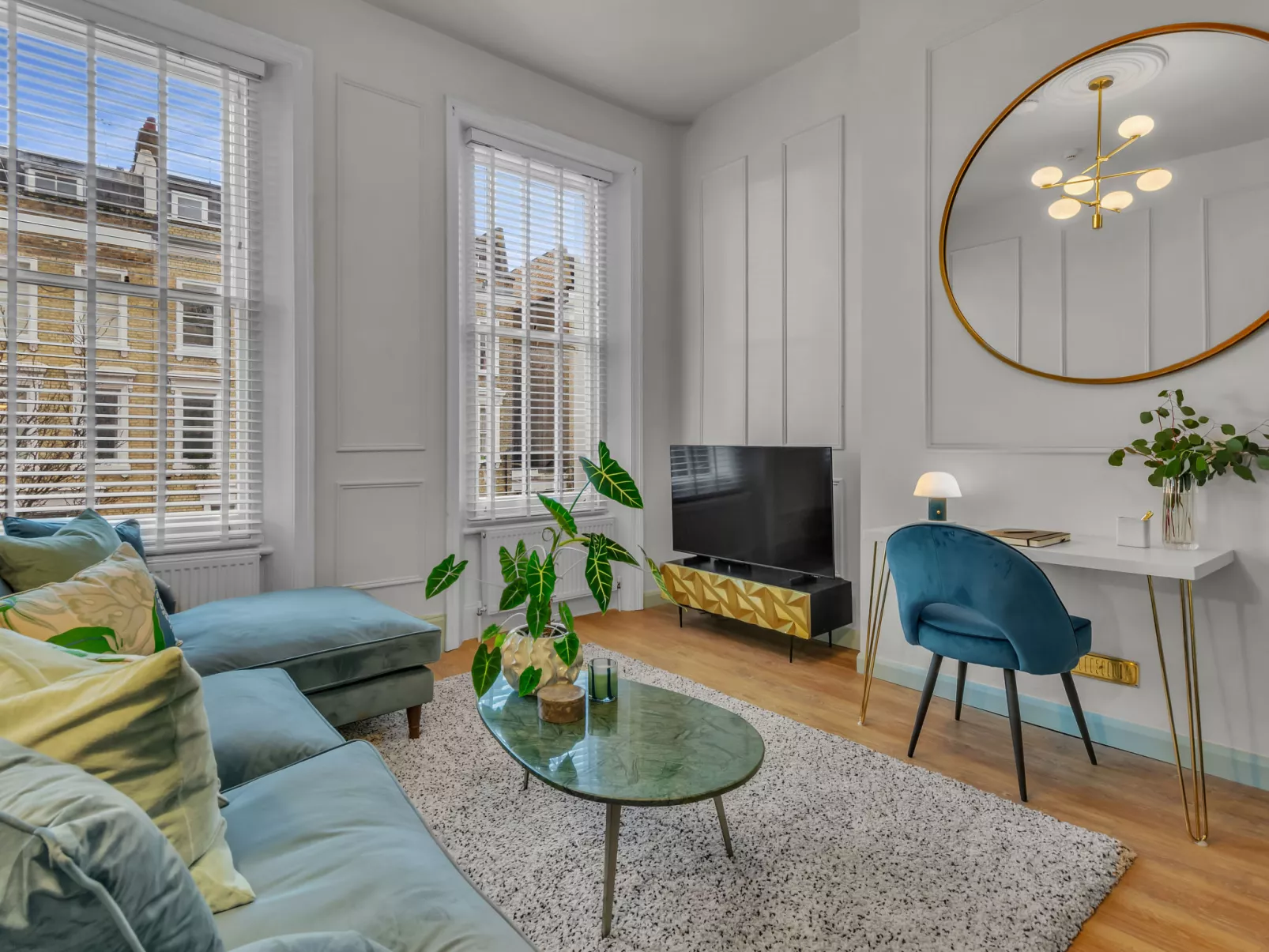 Kensington Heights-Dedans