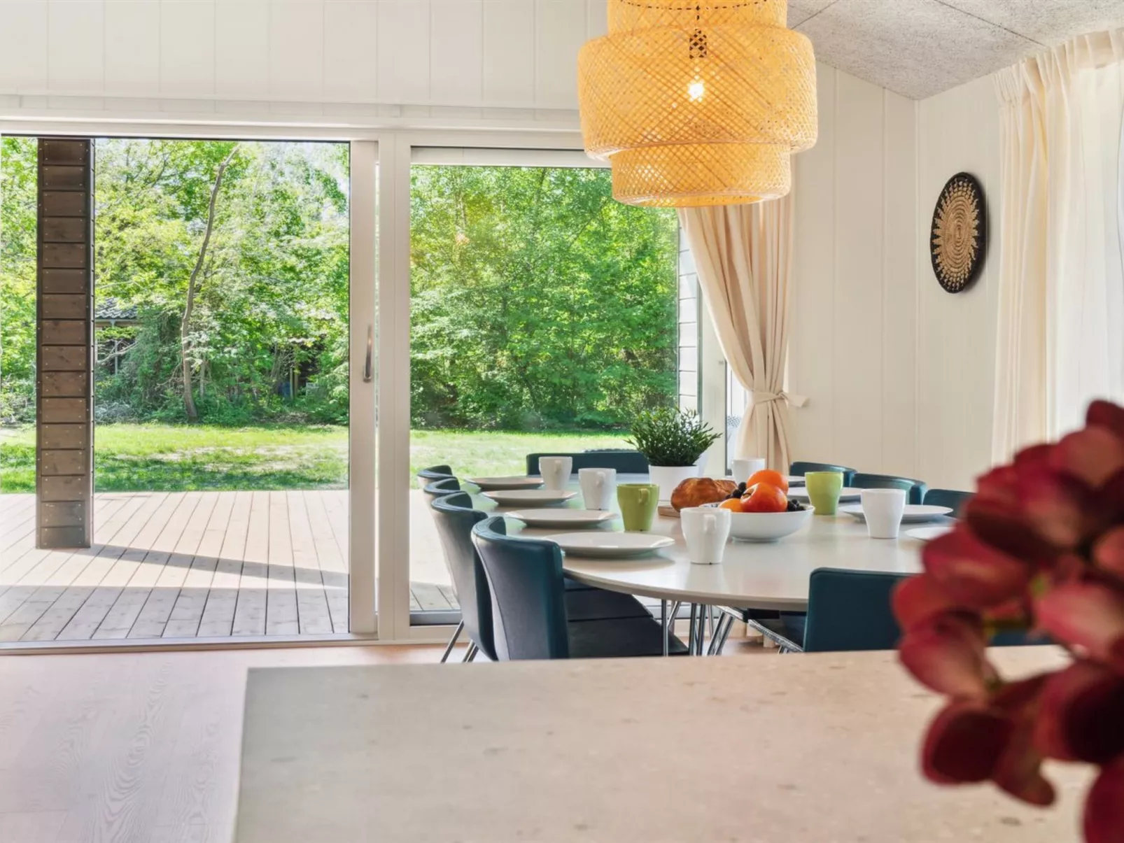 "Nicolas" - 500m from the sea-Dedans