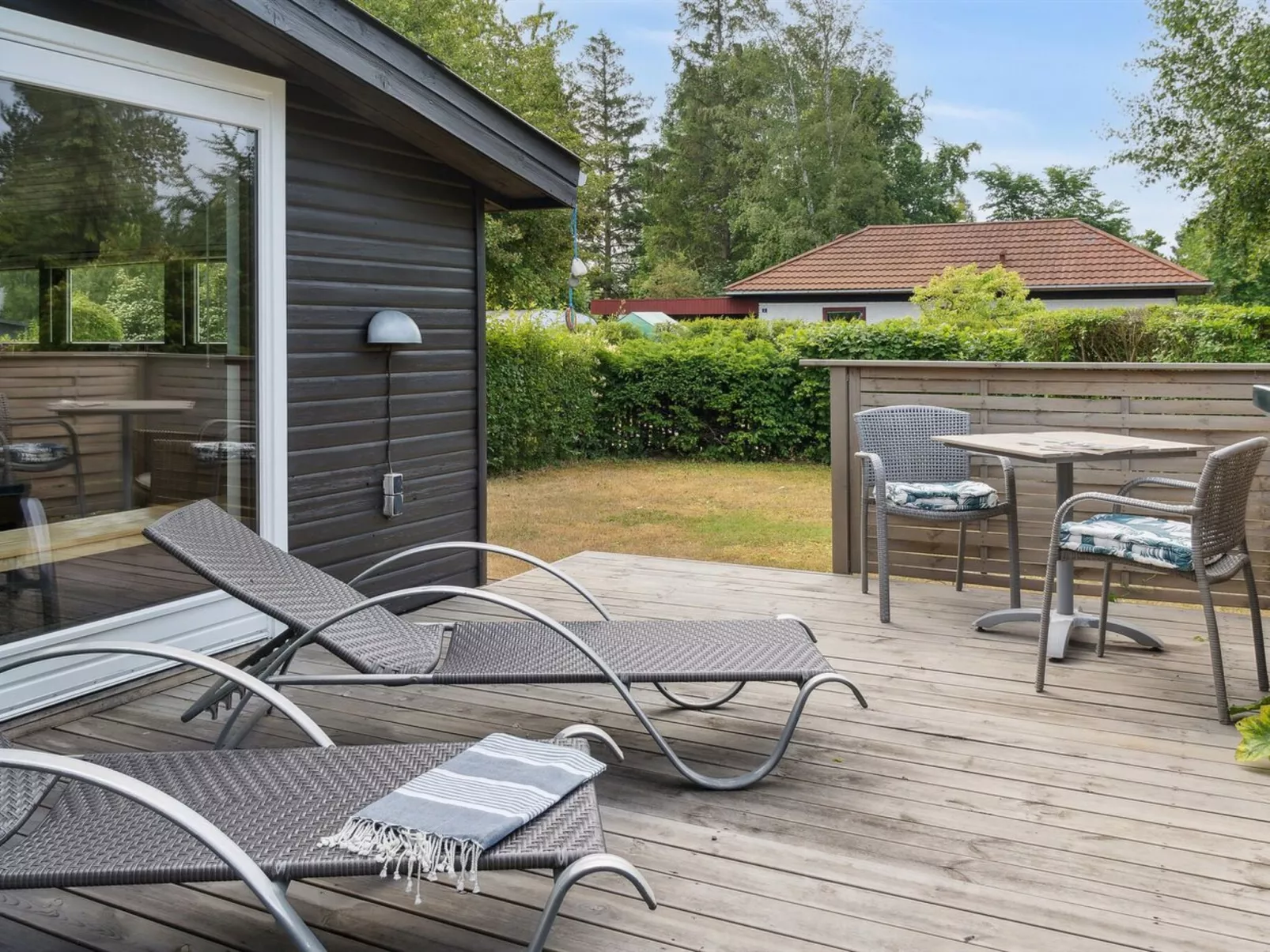 "Holmwith" - 200m from the sea-Outside